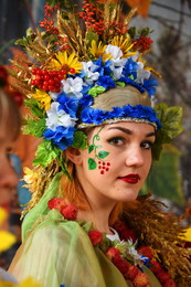 Queen of Autumn / ***