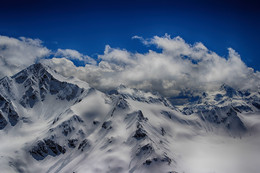 In den Wolken / ***