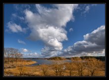 Martovsiky Landschaft mit Wolken / ***