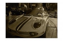 Retro / ***