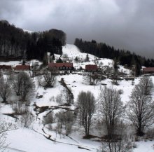 Donovali.Pasmurno. / ***