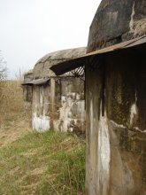 Fort / ***