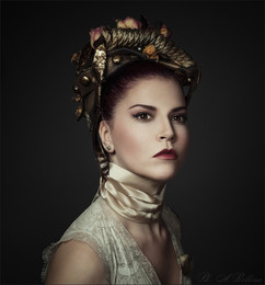  / Md:Nika Kroft
Make up & hair: Li Lobanova