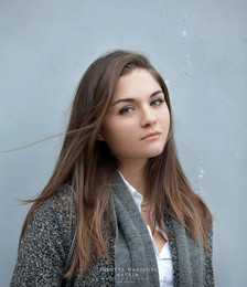 Julia / ***