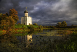 Tempel / ***