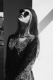 9 / ***