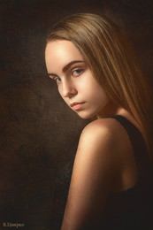 Mary / ***