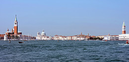Venedig / ***