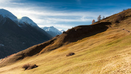 Die Sonne kommt / ---