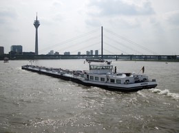  / Rhein, Deutschland