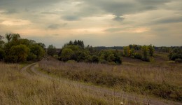 Straße zum Herbst / ***