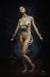 Temptation / ***