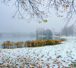 im Oktober / ***