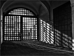 Licht und Schatten. / ***