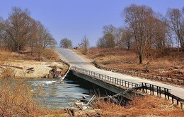 Brücke / ***
