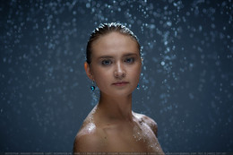 Aqua / ***