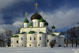 Tempel / ***