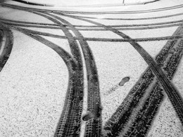 Footprints / ***