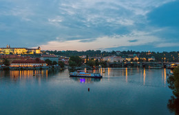 Abend auf dem Fluss / ***