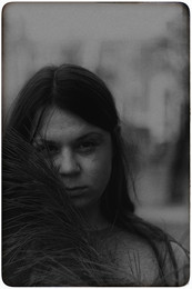 Dark portrait / ***