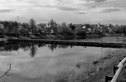 Pontonbrücke / ***