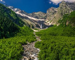 Sommer in Dombai / ***