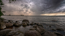 Vor dem Sturm / ***