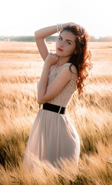 Xenia / ***