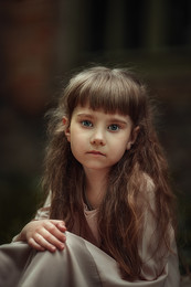 Julia / ***