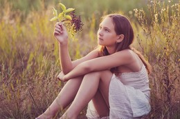  / ***