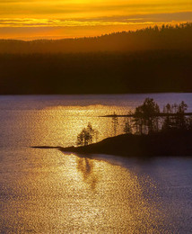 Goldene Wasser / ***