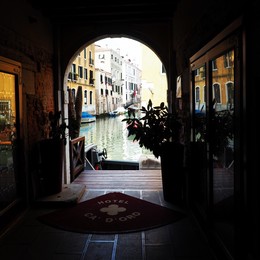 Venedig / ***