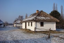 Bauernhof / )))