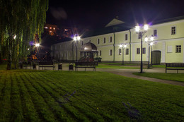 Universität / ***