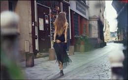 Au revoir matinal © / nude-street workshop "Cherchez La Femme"
France, Paris
Sep 2017©