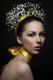  / Ph: Ariadna Belkina
Md: Maria Maltseva
Make up & hair: Elena Farapontova
location: PhotoFilmStudio