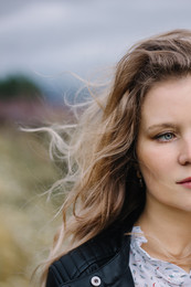 Dasha / ***