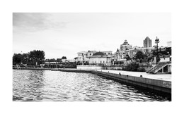 Uferstraße / ***