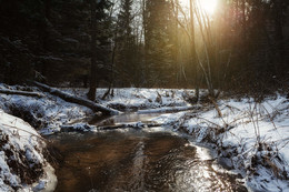 Winter river / ***