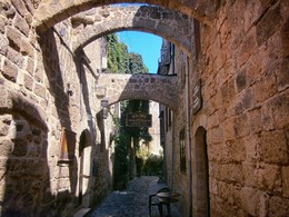  / Rhodes