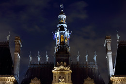 Hôtel de Ville / ***