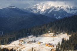 Sun Valley / ***