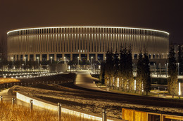 Stadion / ***