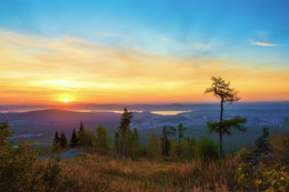 Scharlach dawn / ***