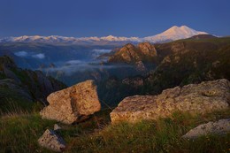 Morgendämmerung / ***