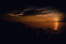 Sea sunset / ***