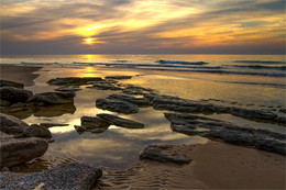 Golden Sunset / ***