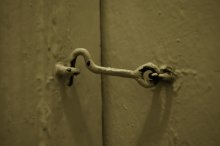 Geschlossen ... / ***