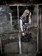 miserable / ****************