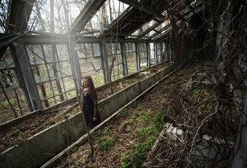 sadness & greenhouse / ***